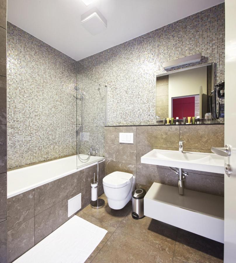 Wellness Hotel Abacie Нови-Їчін Екстер'єр фото